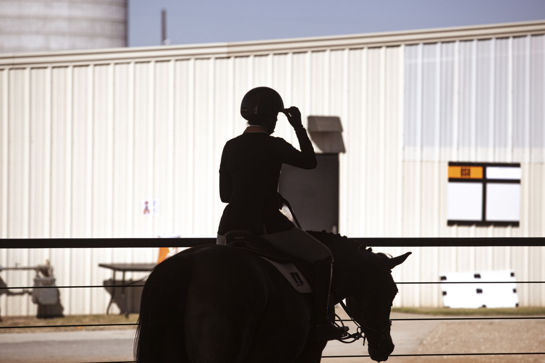 equestrian hat tip